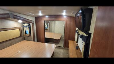 2015 Forest river Cedar creek 37bh   - Photo 44 - Aurora, MO 65605