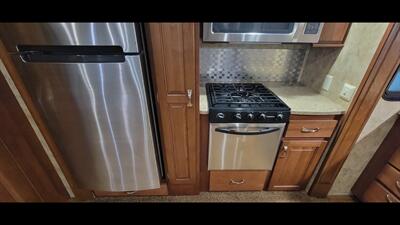 2015 Forest river Cedar creek 37bh   - Photo 16 - Aurora, MO 65605