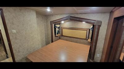 2015 Forest river Cedar creek 37bh   - Photo 47 - Aurora, MO 65605