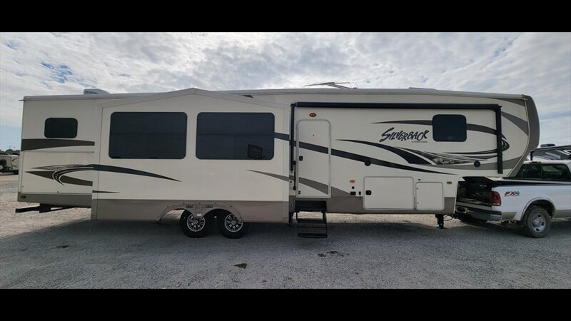2015 Forest river Cedar creek 37bh