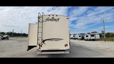 2015 Forest river Cedar creek 37bh   - Photo 7 - Aurora, MO 65605