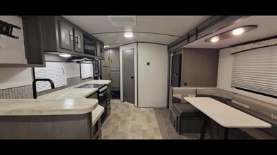 2020 CRUISER MPG 2120RB - Photo 12 - Aurora, MO 65605