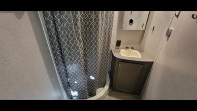 2019 DUTCHMEN COLEMAN 337BH   - Photo 36 - Aurora, MO 65605