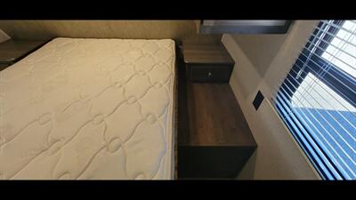 2019 DUTCHMEN COLEMAN 337BH   - Photo 41 - Aurora, MO 65605