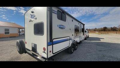 2018 JAYCO JAY FEATHER 22BHM   - Photo 31 - Aurora, MO 65605