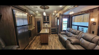 2016 KEYSTONE AVALANCHE 300 RE - Photo 12 - Aurora, MO 65605
