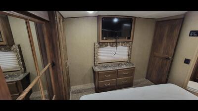 2016 KEYSTONE AVALANCHE 300 RE - Photo 46 - Aurora, MO 65605