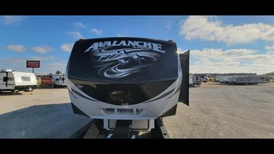 2016 KEYSTONE AVALANCHE 300 RE - Photo 3 - Aurora, MO 65605