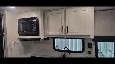 2024 JAYCO JAYFLIGHT SLX 260BH   - Photo 35 - Aurora, MO 65605