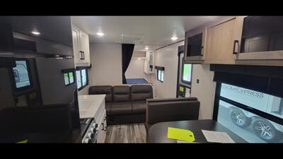 2024 JAYCO JAYFLIGHT SLX 260BH   - Photo 11 - Aurora, MO 65605
