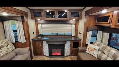 2017 JAYCO EAGLE 327 CKTS   - Photo 22 - Aurora, MO 65605