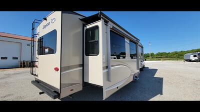 2017 JAYCO EAGLE 327 CKTS   - Photo 9 - Aurora, MO 65605