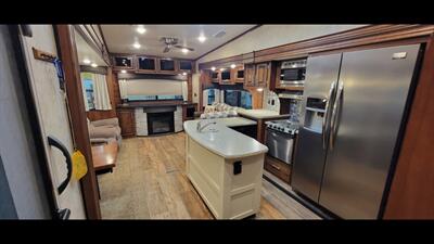 2017 JAYCO EAGLE 327 CKTS   - Photo 11 - Aurora, MO 65605
