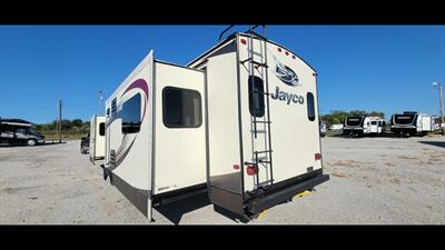 2016 JAYCO EAGLE 338RETS   - Photo 7 - Aurora, MO 65605