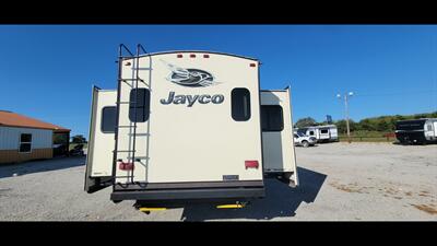 2016 JAYCO EAGLE 338RETS   - Photo 39 - Aurora, MO 65605