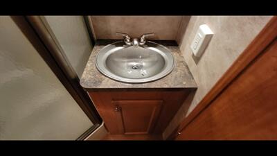 2010 FOREST RIVER XLR 37X12SA   - Photo 39 - Aurora, MO 65605