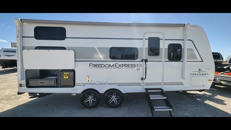 2025 Coachmen Freedom Express 21SE  