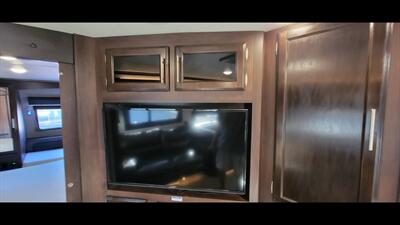 2019 Jayco White hawk 32bhs   - Photo 25 - Aurora, MO 65605