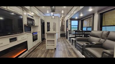 2023 Keystone Cougar 355 FBS - Photo 9 - Aurora, MO 65605