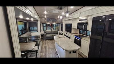 2023 Keystone Cougar 355 FBS - Photo 8 - Aurora, MO 65605