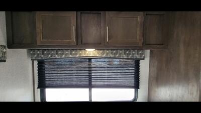 2020 COLEMAN LANTERN 202RD   - Photo 28 - Aurora, MO 65605