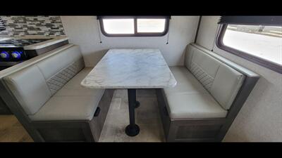 2020 COLEMAN LANTERN 202RD   - Photo 29 - Aurora, MO 65605