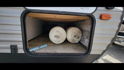 2020 COLEMAN LANTERN 202RD   - Photo 43 - Aurora, MO 65605