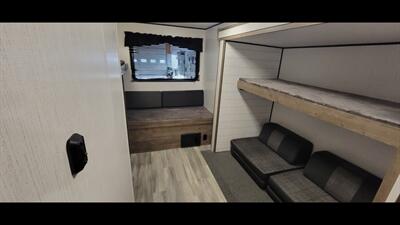 2022 HEARTLAND PIONEER DS320   - Photo 33 - Aurora, MO 65605