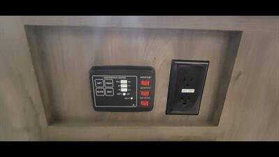 2022 HEARTLAND PIONEER DS320   - Photo 47 - Aurora, MO 65605