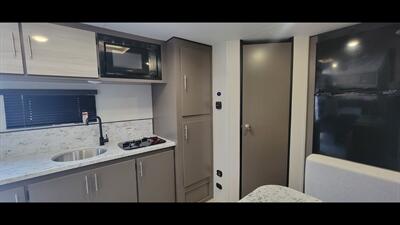 2023 KZ ESCAPE 201TB   - Photo 20 - Aurora, MO 65605