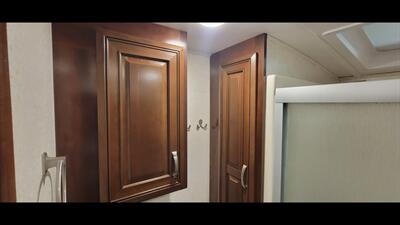 2017 JAYCO PINNACLE 36RSQS - Photo 34 - Aurora, MO 65605