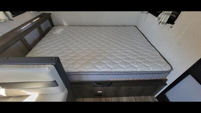 2021 COACHMEN CLIPPER 17BH   - Photo 15 - Aurora, MO 65605