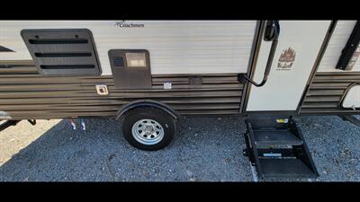 2021 COACHMEN CLIPPER 17BH   - Photo 9 - Aurora, MO 65605