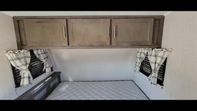 2021 COACHMEN CLIPPER 17BH   - Photo 16 - Aurora, MO 65605