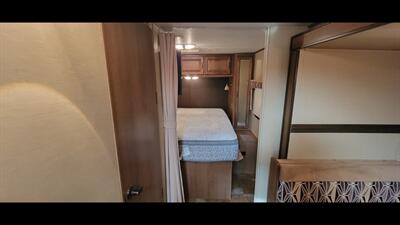 2015 CRUISER VIEW FINDER 19FK - Photo 19 - Aurora, MO 65605