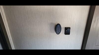 2021 COACHMEN FREEDOM EXPRESS 287BHDS   - Photo 37 - Aurora, MO 65605