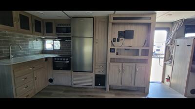 2021 COACHMEN FREEDOM EXPRESS 287BHDS   - Photo 23 - Aurora, MO 65605