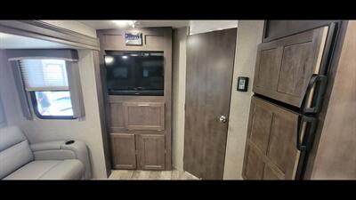 2019 Rockwood Ultra lite 2604ws   - Photo 18 - Aurora, MO 65605