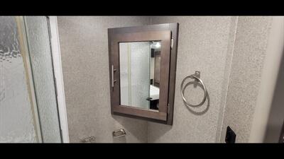 2019 Rockwood Ultra lite 2604ws   - Photo 27 - Aurora, MO 65605