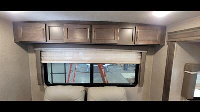 2019 Rockwood Ultra lite 2604ws   - Photo 12 - Aurora, MO 65605