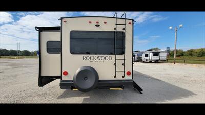 2019 Rockwood Ultra lite 2604ws   - Photo 39 - Aurora, MO 65605