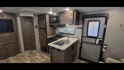 2019 Rockwood Ultra lite 2604ws   - Photo 14 - Aurora, MO 65605