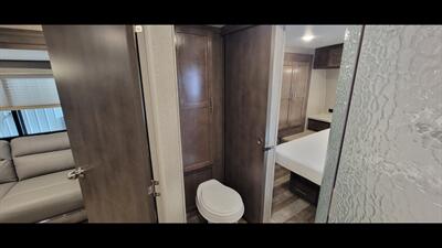 2019 Rockwood Ultra lite 2604ws   - Photo 28 - Aurora, MO 65605