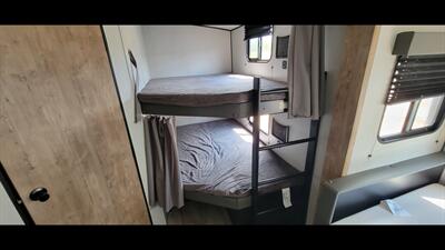 2022 KEYSTONE SPRINGDALE 282BH   - Photo 10 - Aurora, MO 65605