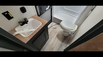 2022 KEYSTONE SPRINGDALE 282BH   - Photo 11 - Aurora, MO 65605