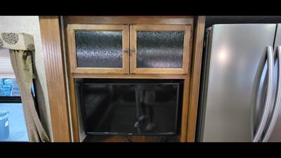 2016 KEYSTONE SPRINTER 298 FWRLS   - Photo 21 - Aurora, MO 65605