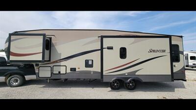 2016 KEYSTONE SPRINTER 298 FWRLS   - Photo 6 - Aurora, MO 65605