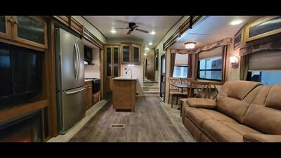 2016 KEYSTONE SPRINTER 298 FWRLS   - Photo 11 - Aurora, MO 65605