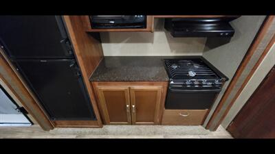 2017 KEYSTONE PASSPORT 27RB   - Photo 27 - Aurora, MO 65605