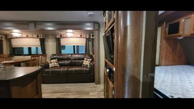 2017 KEYSTONE PASSPORT 27RB   - Photo 10 - Aurora, MO 65605